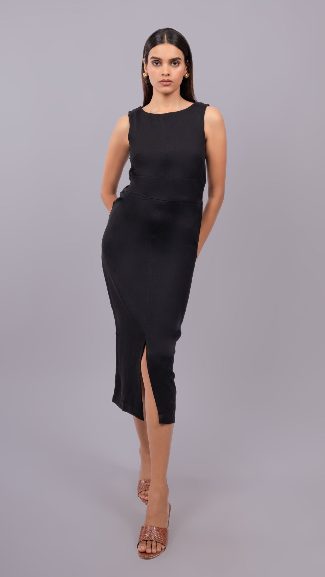 Black Formal Sleeveless Sheath Dress