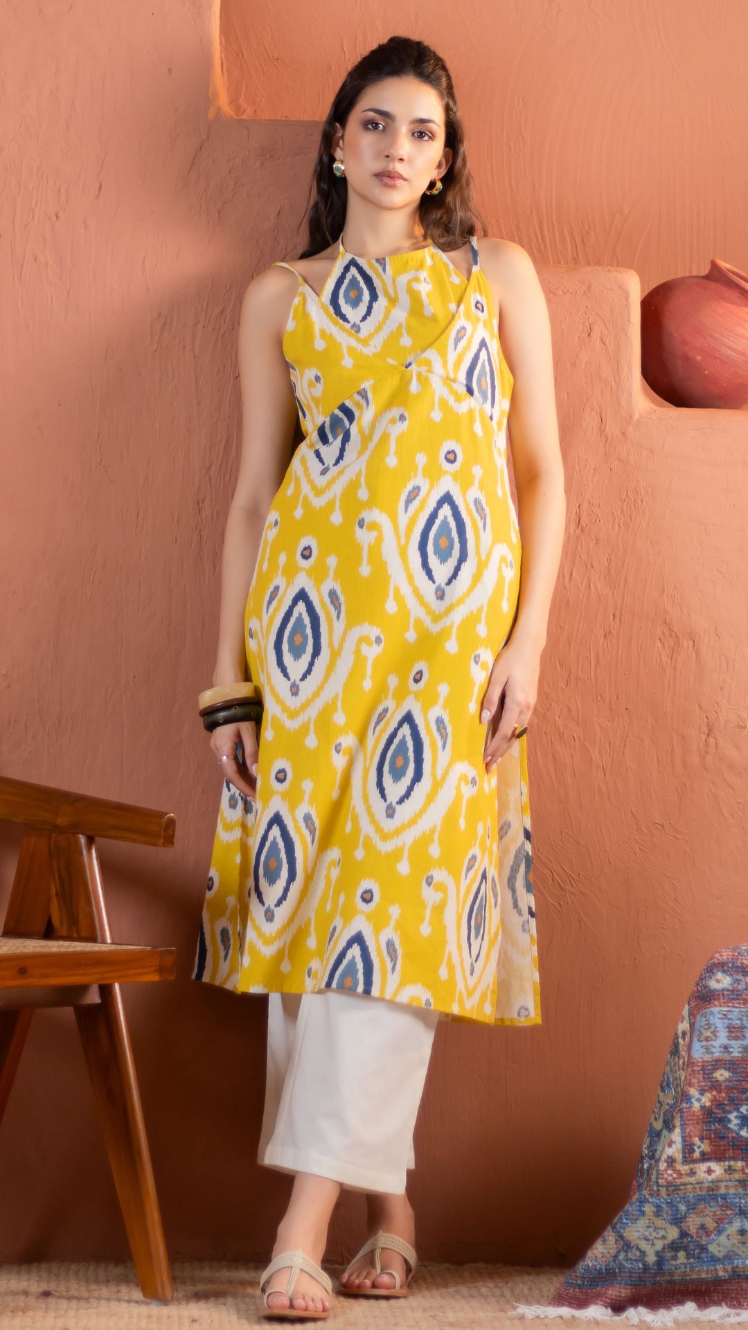 Festive Indo-Western outfits for women at home celebrations