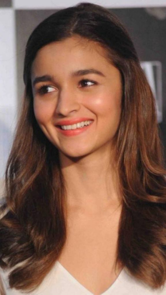 half up Office hairstyles for women